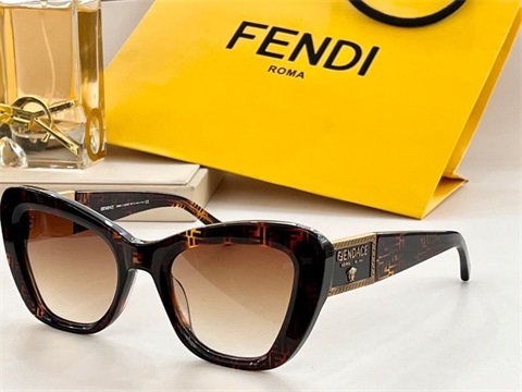 Fendi sunglass-204